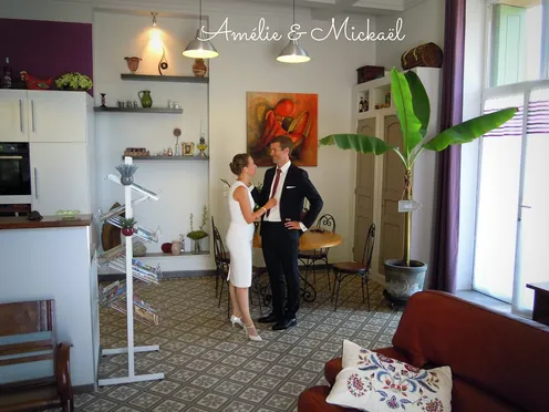 Des hôtes just married